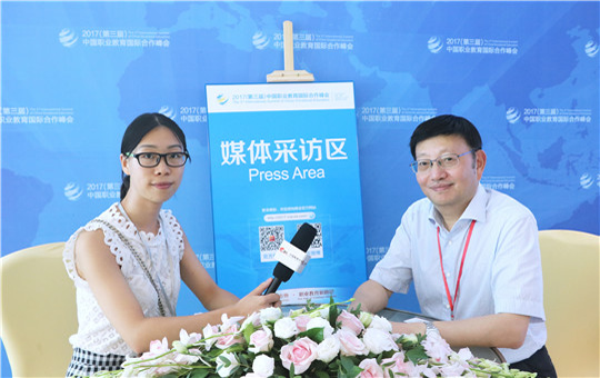 专访中国职业技术教育学会副会长邬宪伟